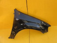 Ford Escape I Maverick II 2001 BŁOTNIK PRAWY PRZÓD