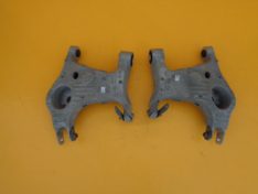 Range Rover Velar F Pace WAHACZ TYŁ LEWY PRAWY