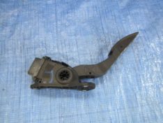 Suzuki Vitara III 1.6i 2015 PEDAŁ POTENCJOMETR GAZU EU