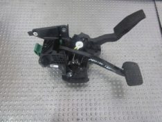 Malibu 2020 PEDAŁ POTENCJOMETR GAZU HAMULCA SPRZĘGŁA EU KPL