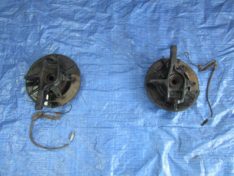 SUZUKI GRAND VITARA I XL7 2.0HDI 2004 ZWROTNICA PRZÓD Z ABS