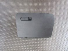 Volkswagen Beetle 2013 SCHOWEK PASAŻERA EUROPA