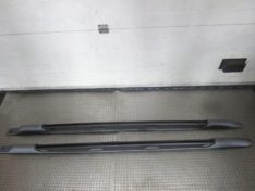 Dodge Durango II 2004 RELINGI DACHOWE KOMPLET