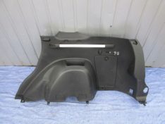 Citroen C-Crosser 2008 BOCZEK OSŁONA BAGAŻNIKA