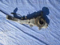 BMW X6 E71 ZWROTNICA PRAWA PRZÓD Z ABS 4WD AUTOMAT