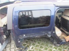 Hummer H3 BŁOTNIK ĆWIARTKA PRAWY TYŁ + SZYBA