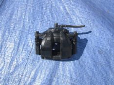 Honda CR-V IV 2013 ZACISK HAMULCOWY LEWY PRZÓD BOSCH