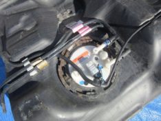 Cadillac SRX I 3.6i 2005 POMPKA PALIWA PŁYWAK