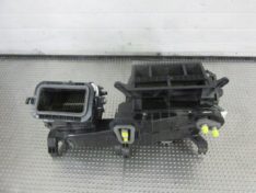 Mitsubishi L200 2.4D 2022 NAGRZEWNICA DMUCHAWA OBUDOWA