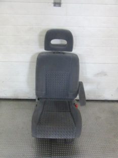 Honda CRV I 1999 FOTEL PRAWY PRZÓD PASAŻERA EU