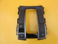 Honda Civic X 2019 RAMKA OSŁONA LEWARKA BIEGÓW