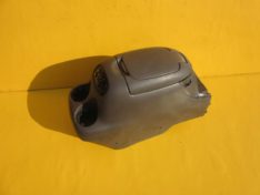 Toyota Sequoia 01 PODŁOKIETNIK TUNEL ŚRODKOWY KPL