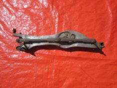 CADILLAC SRX I 2007 MECHANIZM WYCIERACZEK PRZÓD + SILNICZEK