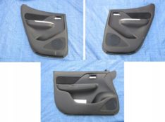 Mitsubishi L200 2022 BOCZEK OSŁONA DRZWI