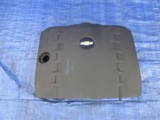 Chevrolet Camaro 2010 OSŁONA POKRYWA GÓRNA SILNIKA