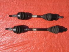 CADILLAC SRX I 3.6i 04-09 PÓŁOŚ PRZÓD AUTOMAT