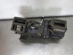 SsangYong Actyon 2.0D 2007 NAGRZEWNICA PAROWNIK OBUDOWA EU