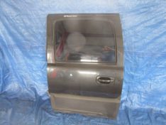 Chevrolet Avalanche 2003 DRZWI LEWY TYŁ