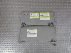 Tribeca B9 2006 OSŁONA PRZECIWSŁONECZNA SŁONECZKO