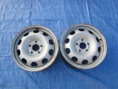 Dacia Duster I 2012 FELGA STALOWA R16