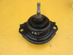 Jeep Grand Cherokee WK2 SRT PODUSZKA SILNIKA