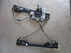 Malibu 12 PODNOŚNIK MECHANIZM SZYBY PRAWY PRZÓD EU