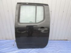 Nissan Navara D40 DRZWI LEWE TYŁ