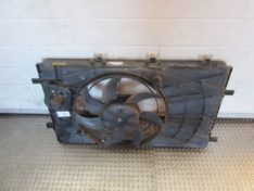 Chevrolet Malibu 2.4i 2012 WENTYLATOR + OSŁONA