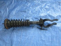 JAGUAR XJ XJL X351 2016 AMORTYZATOR SPRĘŻYNA LEWA PRZÓD