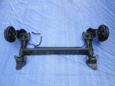 Chevrolet HHR 2.4i 2008 2WD BELKA ZAWIESZENIA OŚ TYŁ MANUAL KPL