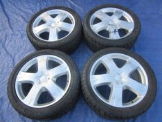 Patent Pending KOŁA FELGI ALUMINIOWE OPONY R22 + KAPSLE 10'' 6x139.7 KPL