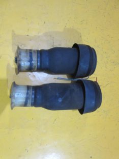 BMW X5 E70 MIECH PODUSZKA TYŁ