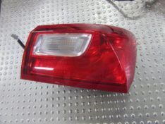 Chevrolet Malibu 2018 LAMPA PRAWA TYŁ 84882384