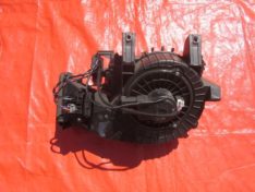 CADILLAC SRX I 3.6i 2007 WENTYLATOR NAGRZEWNICA OBUDOWA TYŁ KPL