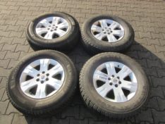 Navara D40 Pathfinder R51 FELGI ALUMINIOWE R17 + KAPSLE KOMPLET