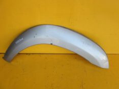 Sequoia 2001 LISTWA NAKŁADKA BŁOTNIKA PRAWA PRZÓD