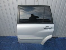 SUZUKI XL7 2004 DRZWI LEWE TYŁ KPL