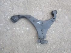 KIA SPORTAGE II 2.0i 2007 WAHACZ PRAWY PRZÓD