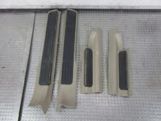 Lincoln Navigator I 00 LISTWY NAKŁADKI PROGOWE KPL