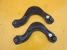 Honda Civic X HB 2019 WAHACZ TYŁ