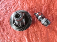 DODGE RAM 1500 5.7i 2018 HEMI DYFER PRZÓD ATAK TALERZ 3.92 KPL