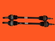 PORSCHE PANAMERA 970 4.8 PÓŁOŚ TYŁ LEWA PRAWA