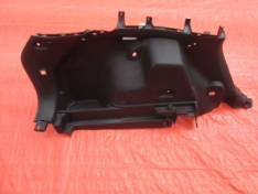 JEEP CHEROKEE KL 2018 OSŁONA BAGAŻNIKA LEWA TYŁ