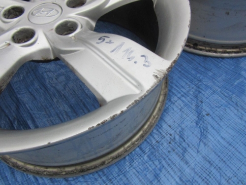 f9bc840754a122ede54b727fbe5e6763-2.jpg