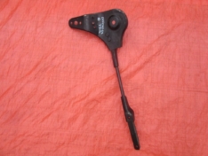 LAND ROVER DEFENDER 3.0D 2023 WSPORNIK PRAWY TYŁ