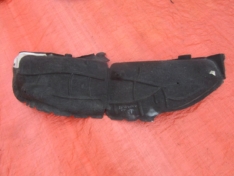 LAND ROVER DEFENDER 2023 NADKOLE PRAWE TYŁ