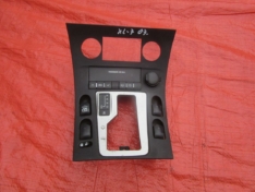 SUZUKI XL7 2007 OSŁONA RAMKA ZMIANY BIEGÓW