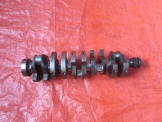 SSANGYONG KORANDO II SPIRNTER 2.9D WAŁ KORBOWY OM662