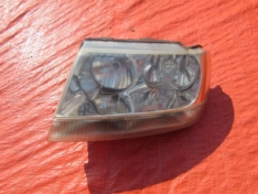 JEEP GRAND CHEROKEE WJ 2004 LAMPA PRAWA PRZÓD USA