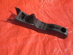 TOYOTA RAV4 I TUNEL ŚRODKOWY EU